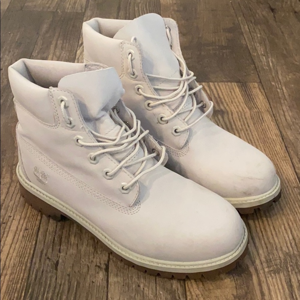 Women’s grey Timberland boots